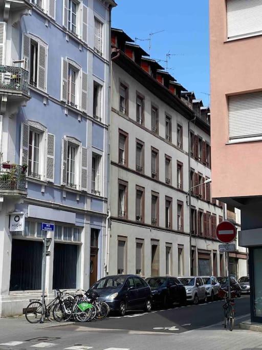 Charmant Duplex Privatise, Climatise, 2 Chambres Strasbourg Exterior foto